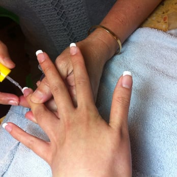 Vuu's Beauty School - French nails - Cosmetology Schools Near Me - Seattle, Washington