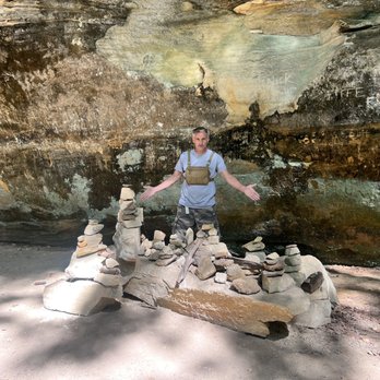 Ash Cave Waterfall - Parks Near Me - Creola, Ohio