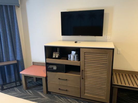 Tropicana Inn & Suites by null