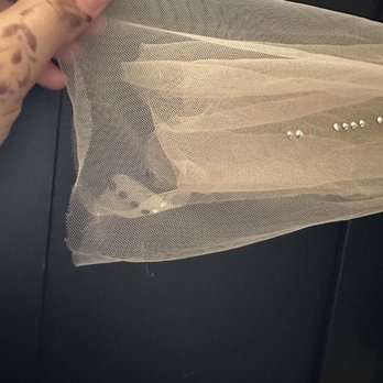 LP Couture - Uneven sleeves - Sewing & Alterations Near Me - Oakland , California