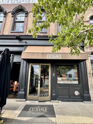 The Exchange Pub + Kitchen by null