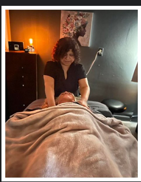 Healing Handz Massage Logo