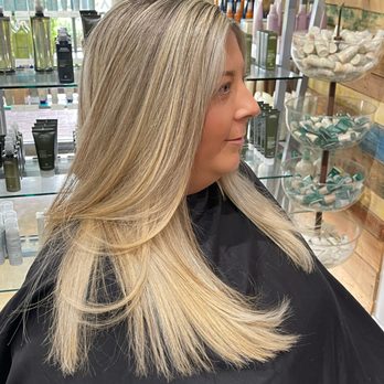 Distinctive Salon - Eyelash Service Near Me - Phoenix, Arizona Distinctive Salon - Eyelash Service Near Me - Phoenix, Arizona