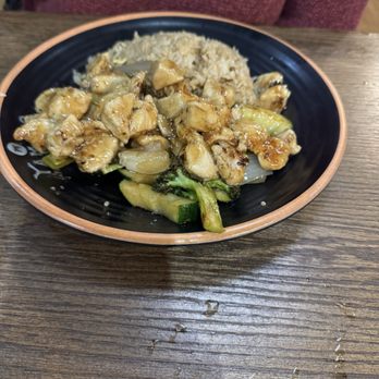 Yamato Hibachi Sushi - (D) Hibachi Chicken - Japanese Near Me - Butler, Pennsylvania Yamato Hibachi Sushi - (D) Hibachi Chicken - Japanese Near Me - Butler, Pennsylvania