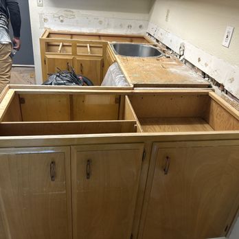 Kitchen Reface Depot - Before the reface - Kitchen & Bath Near Me - San Jose, California