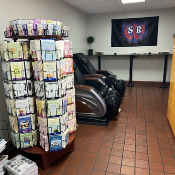 TA Santa Nella - 1/14/25 FYI. Truck drivers lounge. - Service Stations Near Me - Santa Nella, California
