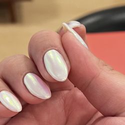 An Nails & Spa - Chrome BEGONE...