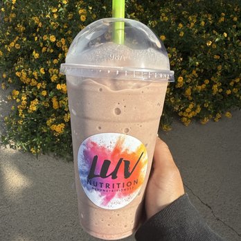 LUV Nutrition - Banana Split Smoothie - Juice Bars & Smoothies Near Me - Huntington Beach, California