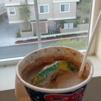 Fosters Freeze - Don't eat ice cream and drive lol danger!!!!!! Lmao uhhhhhhhhh it melted so fast before I got home! - Ice Cream & Frozen Yogurt Near Me - Carson, California Fosters Freeze - Don't eat ice cream and drive lol danger!!!!!! Lmao uhhhhhhhhh it melted so fast before I got home! - Ice Cream & Frozen Yogurt Near Me - Carson, California