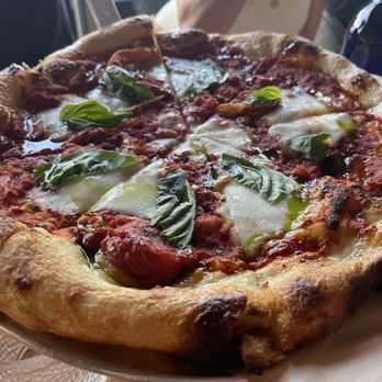 allmine - Margarita pizza - Pizza Near Me - Oceanside, California