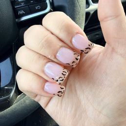 Several of my nails were mostly applied crooked and I had to re-file them because they weren't straight Several of my nails were mostly applied crooked and I had to re-file them because they weren't straight