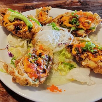 Mikko Sushi - Stuffed jalapeños sounded spicy. They weren't too spicy. So spicy that not everyone can eat them. - Sushi Bars Near Me - Vista, California