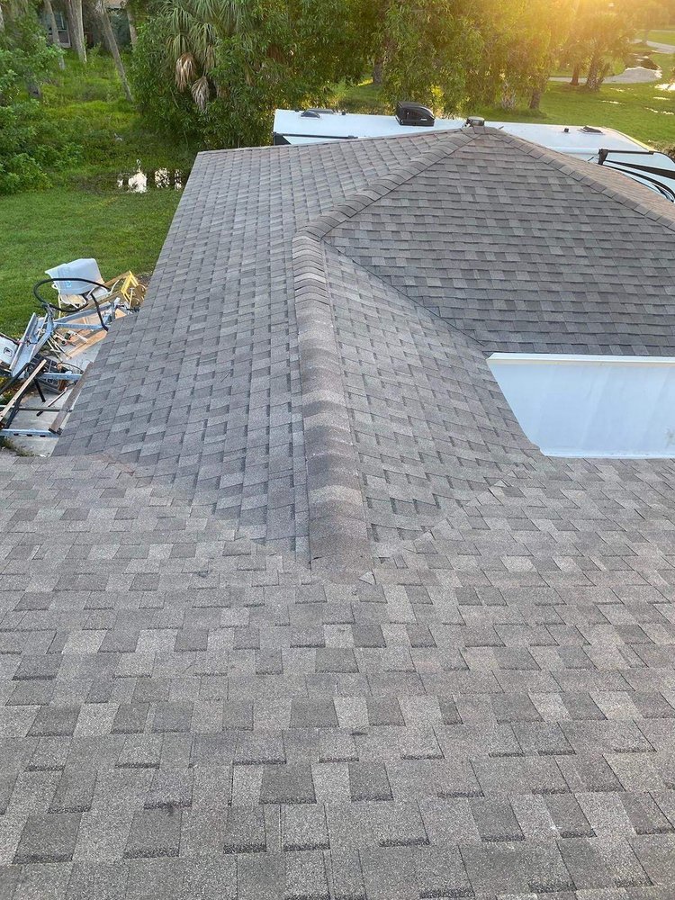 Slide of 6D Roofing & Consulting