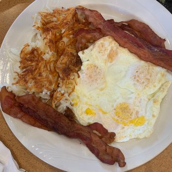Lumes Pancake House - Pancakes Near Me - Frankfort, Illinois Lumes Pancake House - Pancakes Near Me - Frankfort, Illinois