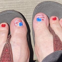 Albany Nail Salon - Decorative holiday pedicures are their specialty!! Tina is the Best at making sure you love your pedicure! Great foot spa service too!!