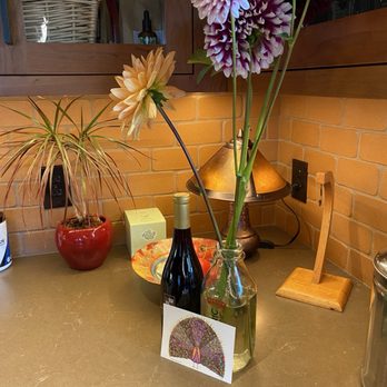 Bohemian Flowers Farmstand - Three beautiful stems - $3 Can't beat it! - Florists Near Me - Sebastopol, California Bohemian Flowers Farmstand - Three beautiful stems - $3 Can't beat it! - Florists Near Me - Sebastopol, California