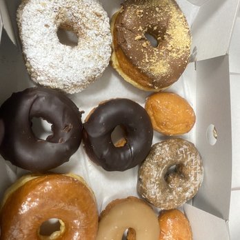Randy’s Donuts - Nutella raise, butter crumb raised, devils cake, ice chocolate cake, blueberry cake, maple cake, 2 donut holes and original glazed raised - Coffee & Tea Near Me - San Diego, California