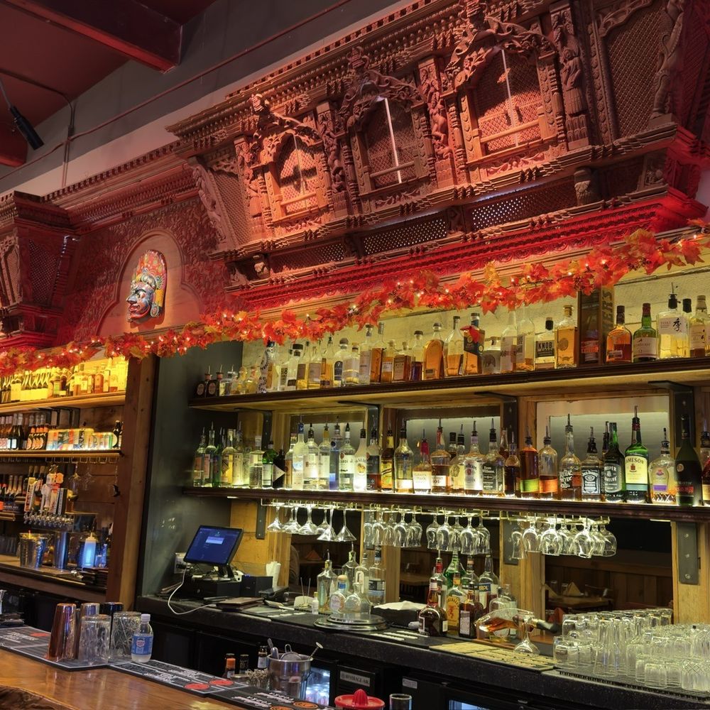 Tipsy Yeti Restaurant & Bar - bar area - Sports Bars Near Me - Berkeley, California Tipsy Yeti Restaurant & Bar - bar area - Sports Bars Near Me - Berkeley, California