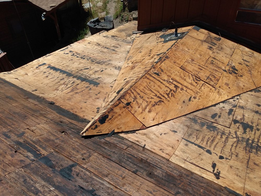 Slide of Outlaw Roofing