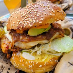 Manhattn's Burgers - Harlem chicken