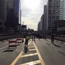Trânsito só de pedestre e de bikes