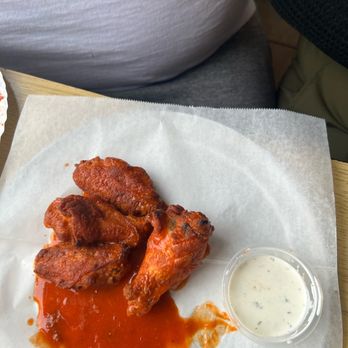 Pizzamania - The best chicken wings  !!! - Pizza Near Me - Long Beach, California