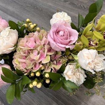 Bloom Box Floral - Florists Near Me - Frostproof, Florida