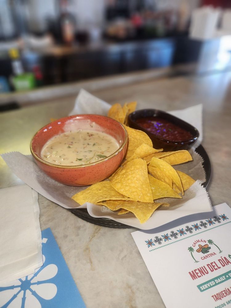 Caiman Cantina
