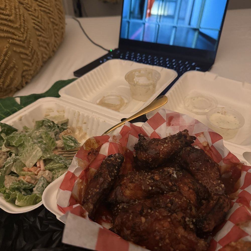 Origin Craft Beer & Pizza Cafe - Full Order Wings - Pizza Near Me - Sarasota, Florida