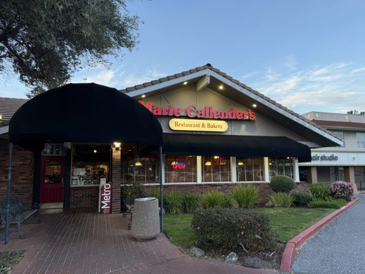 Marie Callender's by null