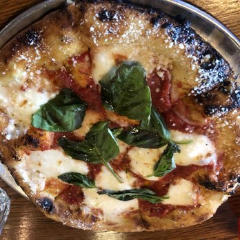 Harvest Bar + Kitchen - Pizza Near Me - Columbus, Ohio