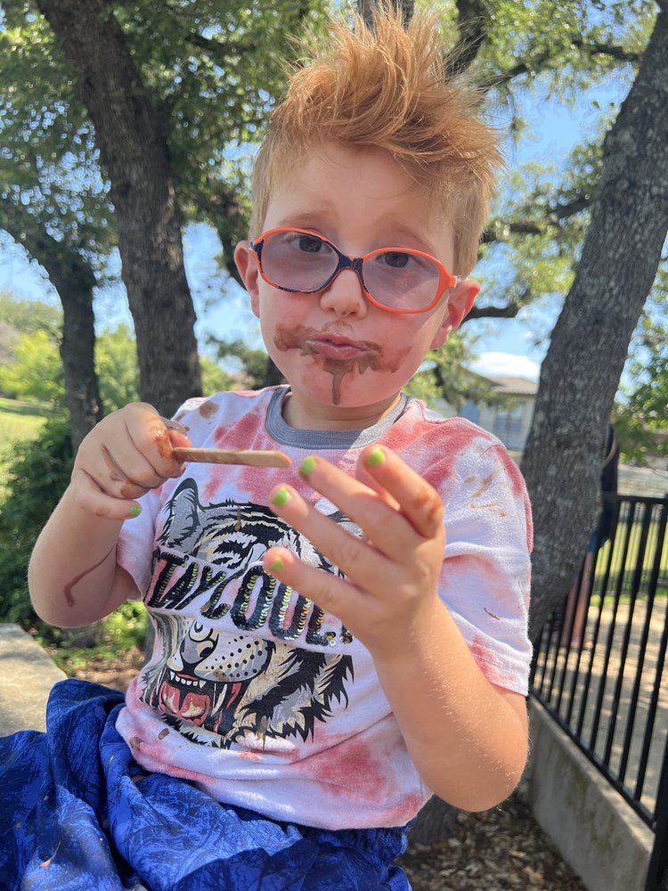 Frios Austin - Gourmet Pops Logo