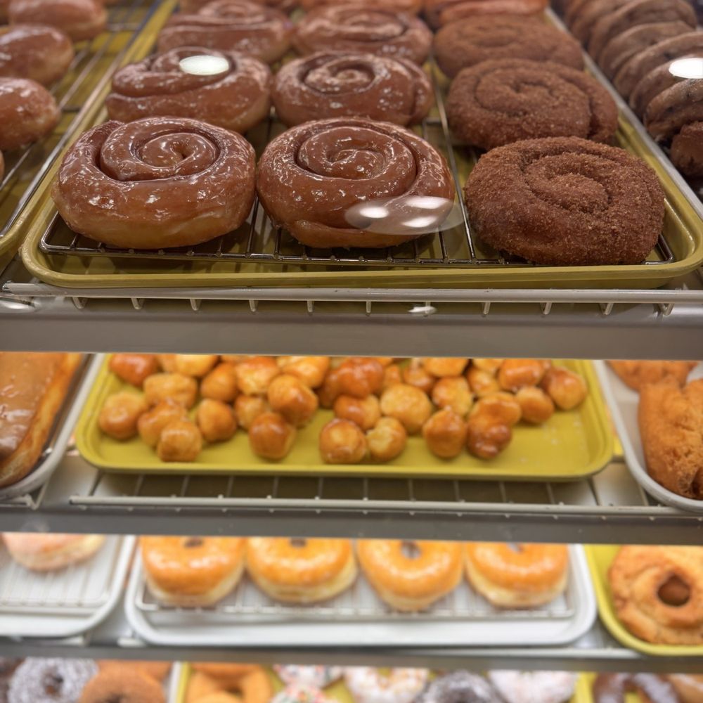 Mag's Donut & Bagel - Donuts Near Me - Irvine, California Mag's Donut & Bagel - Donuts Near Me - Irvine, California