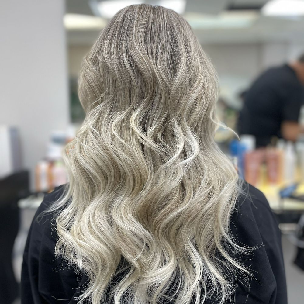 Studio Chroma - Blonde highlights and the perfect haircut for how my hair works! - Hair Salons Near Me - Coral Gables, Florida