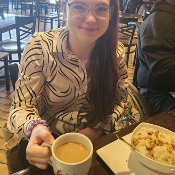 Eddie's Diner - The wait staff is quick and very attentive! Our coffee/water always stays full! - Breakfast & Brunch Near Me - Plano, Texas