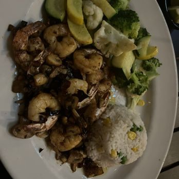 El Catrin - Camarones Al Ajiilo - Mexican Near Me - San Antonio, Texas