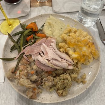 Taylor's Market - Turkey, stuffing, mashed potatoes, gravy, veggies - Grocery Near Me - Sacramento, California Taylor's Market - Turkey, stuffing, mashed potatoes, gravy, veggies - Grocery Near Me - Sacramento, California