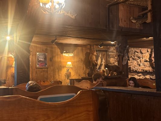 Bill's Pizza & Pub by null