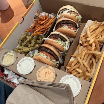 Habit Burger & Grill - Burgers Near Me - Daly City, California Habit Burger & Grill - Burgers Near Me - Daly City, California