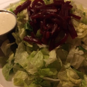 Damon's Steak House - The house salad with beets. - Steakhouses Near Me - Glendale, California