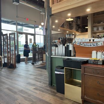 Insomnia Coffee - Inside - Coffee & Tea Near Me - Hillsboro, Oregon Insomnia Coffee - Inside - Coffee & Tea Near Me - Hillsboro, Oregon