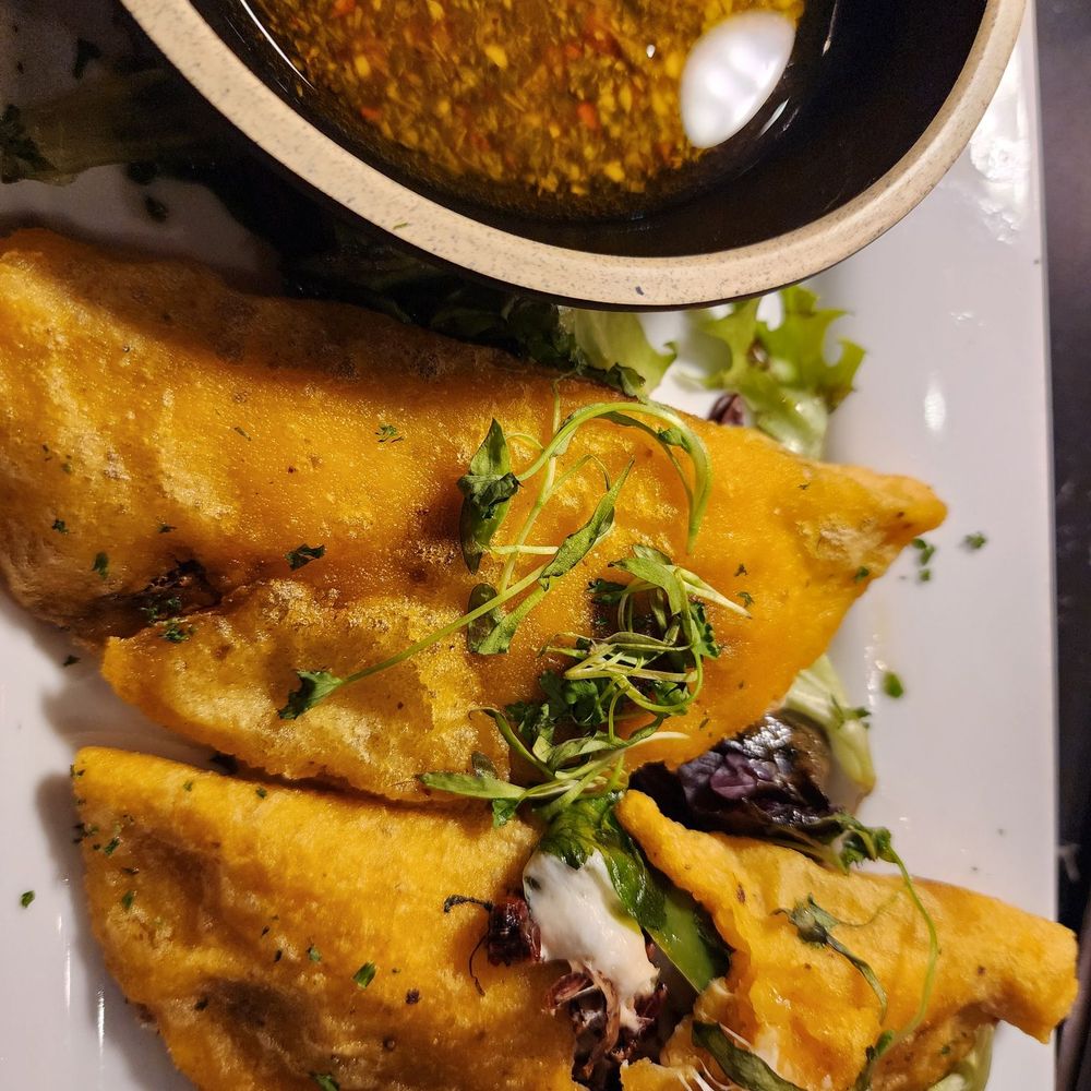 El Buen Pastor - Chapulines empanada - Mexican Near Me - Bakersfield, California El Buen Pastor - Chapulines empanada - Mexican Near Me - Bakersfield, California
