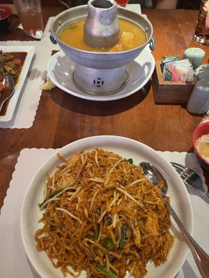 Royal Thai by null