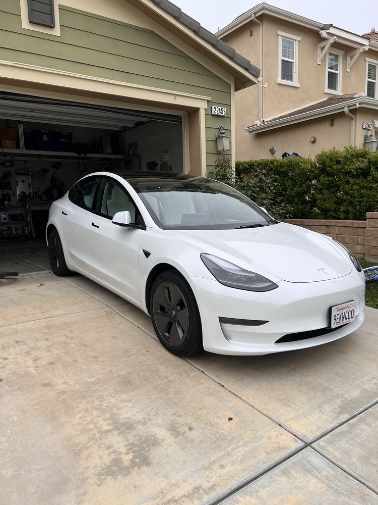 Slide of Solarshoppers Construction