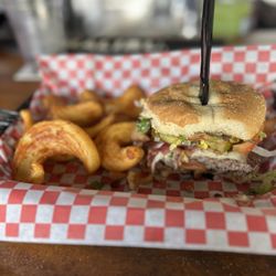 Suwannee Belle Landing - Burger
