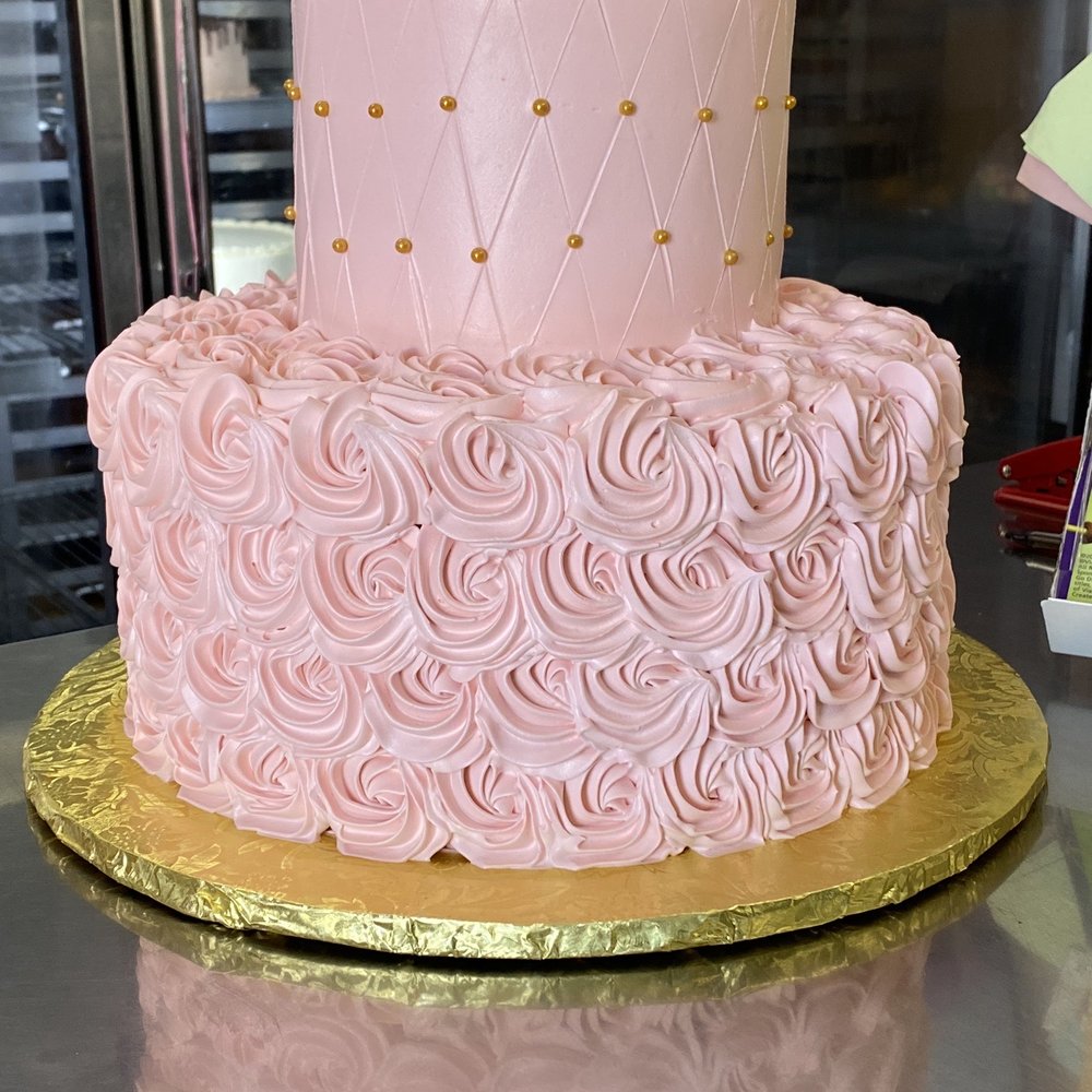Butterfly Cake Shop - The replacement cake that not only looks amazing but tasted very fresh and moist - Bakeries Near Me - Los Angeles, California Butterfly Cake Shop - The replacement cake that not only looks amazing but tasted very fresh and moist - Bakeries Near Me - Los Angeles, California