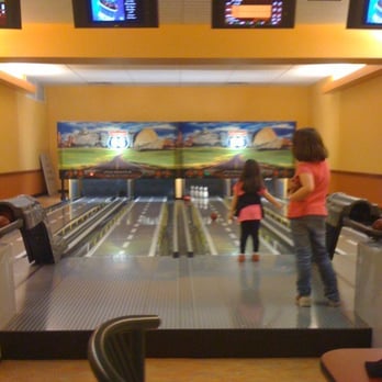 S I Bowl - Children's Bowling - Arcades Near Me - Carterville, Illinois