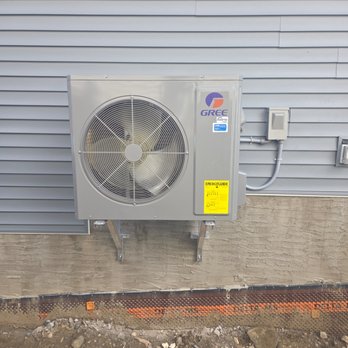Buddy's Heating and Cooling - New Gree heat pump!! Quiet as a mouse with the capacity to cool up to 5 Tons!! - Heating & Air Conditioning/HVAC Near Me - Calgary, Alberta Buddy's Heating and Cooling - New Gree heat pump!! Quiet as a mouse with the capacity to cool up to 5 Tons!! - Heating & Air Conditioning/HVAC Near Me - Calgary, Alberta