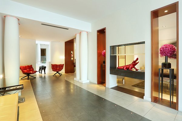 Select Hotel by null