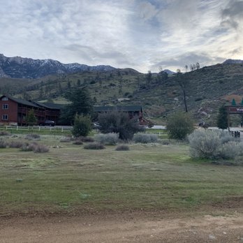 Kern Riverfront Lodge - View of hotel from across the street - Hotels Near Me - Kernville, California